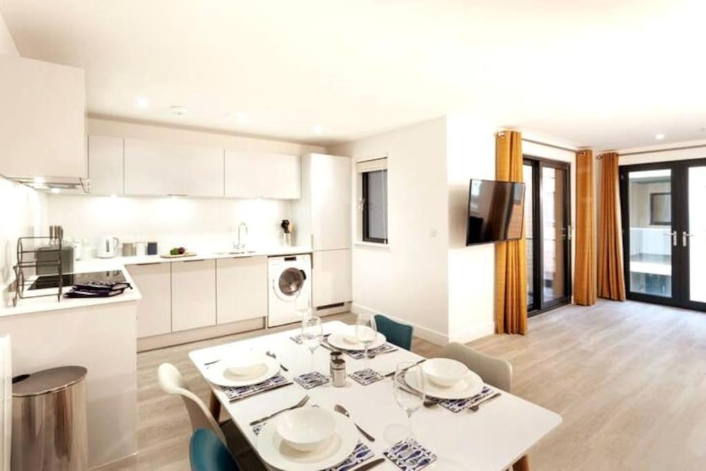 5 Putsborough - Luxury Apartment At Byron Woolacombe, Only 4 Minute Walk To Woolacombe Beach! Eksteriør bilde