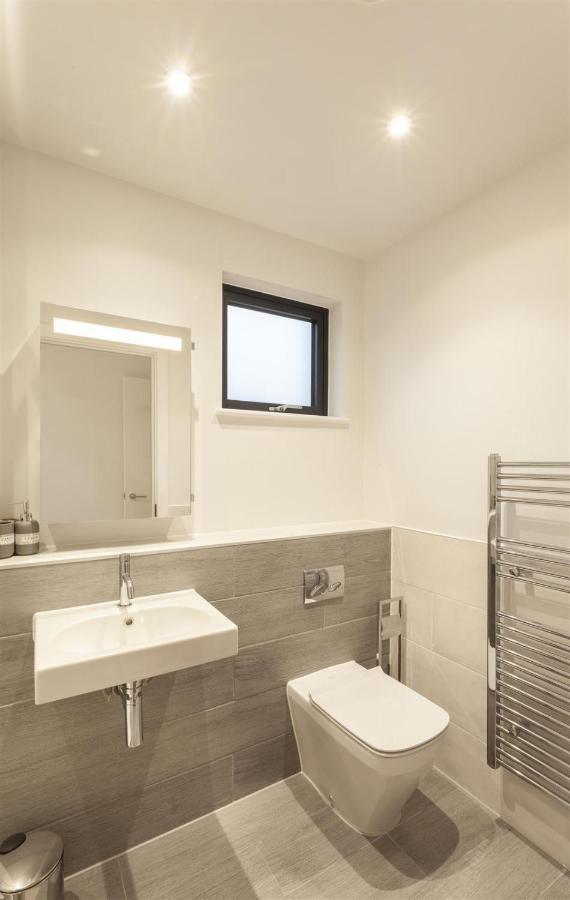 5 Putsborough - Luxury Apartment At Byron Woolacombe, Only 4 Minute Walk To Woolacombe Beach! Eksteriør bilde