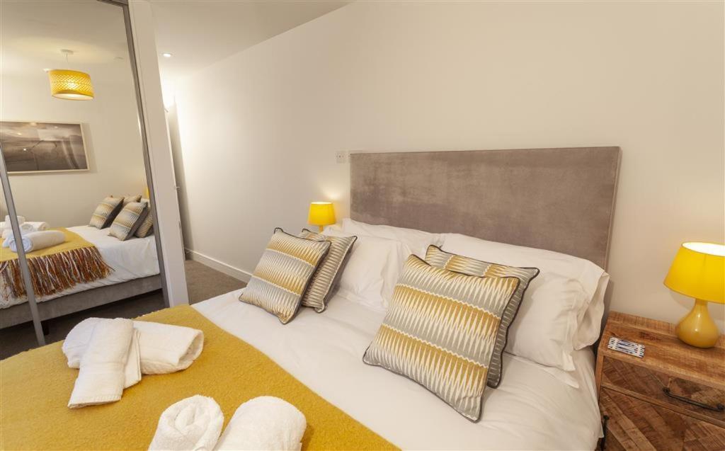 5 Putsborough - Luxury Apartment At Byron Woolacombe, Only 4 Minute Walk To Woolacombe Beach! Eksteriør bilde